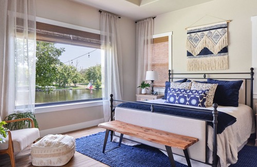 Burnet House | Newly Constructed waterfront lake house