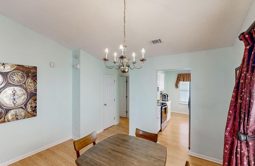 National Hills House | Newly furnished townhome near Augusta National with 85' TV