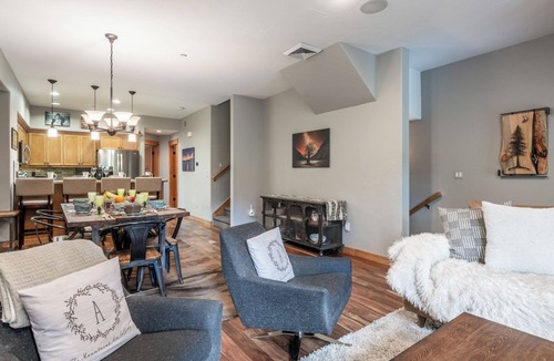 Woodwinds House | Newly Listed with Golf Course Views