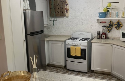 Springfield Apartment | NEWLY REFURBISHED 2 bedroom apt 2 mins from Atlantic Ocean, East Coast, Barbados