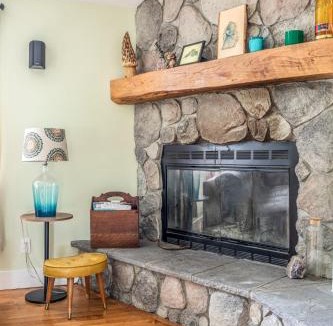 Williamsburg House | Newly Remodeled 4BDR Farmhouse Retreat 7356