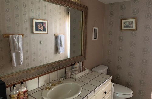Val Vista Lakes House | Newly Remodeled Beautiful Suite on the Water