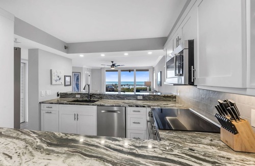 Park Shore Condo | Newly Remodeled Beautiful Condo with Spectacular Views