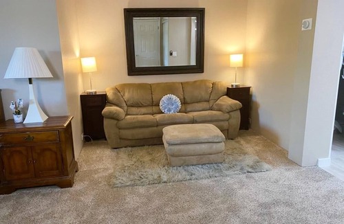 North Mountain Condo | Newly Remodeled Resort-Style 3 Bed 2 Bath Phoenix Condo