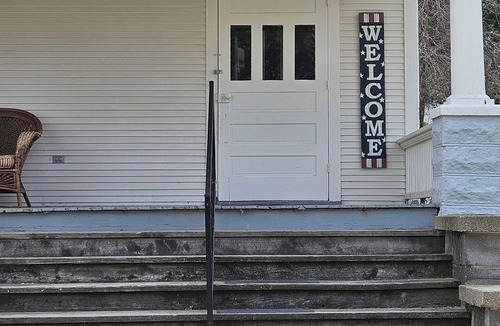 Sutherland House | Newly renovated 19th century 4bdrm 2ba house in quaint Sutherland, IA WiFi, AC