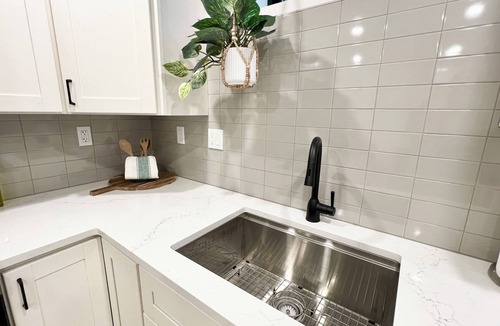 Bothell House | Newly Renovated, AC, Walkable, Central Downtown Bothell