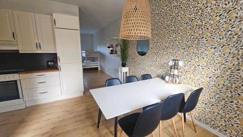 Mollebjorke Apartment | Newly renovated apartment 2026 near beaches