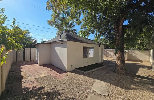 Mesa House | Newly Renovated Casita in Mesa, King-Sized Bed and Lightening Fast WiFi