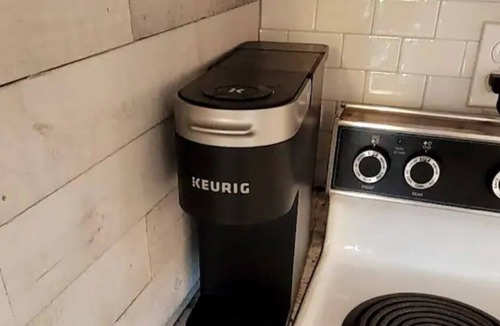 Brimley House | Newly renovated home with WIFI and ROKU TV!