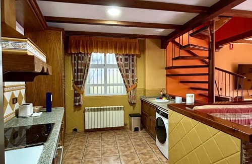 Arroyo Frio Ski Chalet | NEWLY RENOVATED LA UMBRIA, SWIMMING POOL AND 2 FIREPLACES