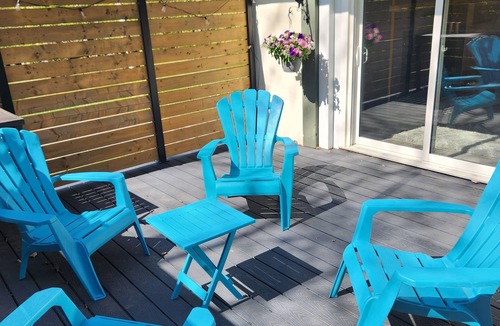 Lake of Bays Apartment | Newly renovated vacation rental! 20 minutes to Algonquin. Stay & play in Muskoka