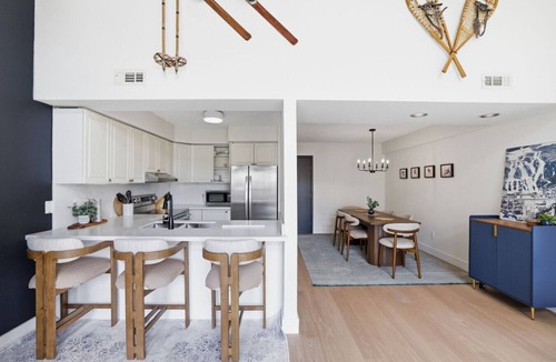 The Blue Mountains Condo | Newly Updated 2BDR Slopeside Condo at BM!