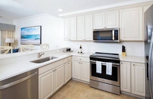 Redevelopment Area Condo | Newly Updated Bellasera Resort 3 Bd Luxury Condo with Pool, Gym and Restaurants