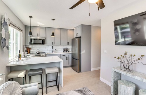 Northwest Anaheim House | Newly Updated! Commuter-Friendly Anaheim Home