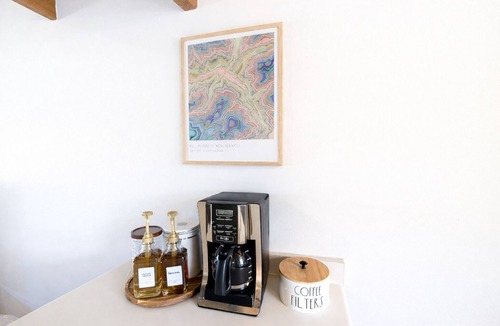 Red River House | Newly Updated - Steps from Ski Lifts, Dining, and Shopping