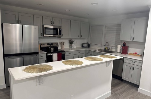 Newnan House | Newnan Oasis