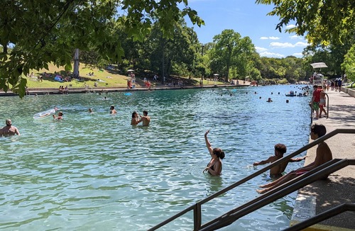 Barton Hills House | NEXT LEVEL POOL experience HERE- Swim, SUP, kayak, Hike. COOL in so many ways