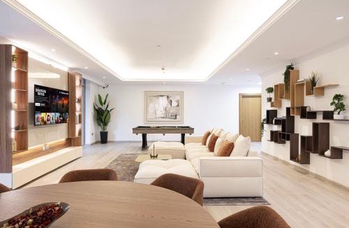 Downtown Dubai House | Next'Living - Luxury Private Room in a Shared Villa