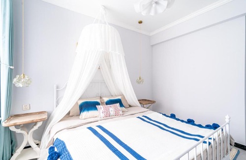 Guancheng Hui District Apartment | Next to the subway of Erqi Wanda Plaza