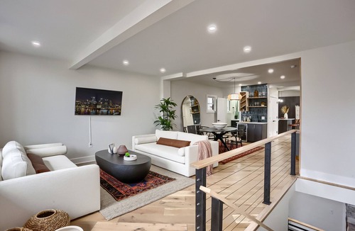 Pittsburgh House | NFL Draft + VIP Fan Basecamp + Close to Acrisure + Hot Tub + Firepit + Views