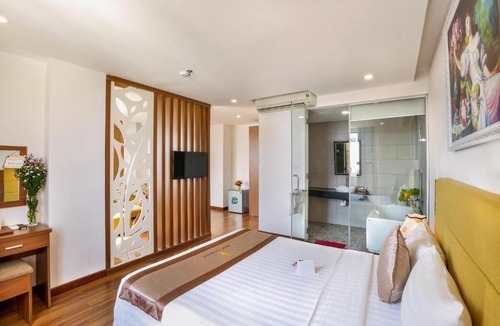 Son Tra Hotel | Ngọc Lan Hotel