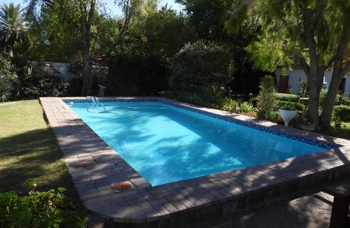 Graaff-Reinet Apartment | Nguni Cottage