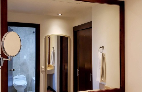 Ciudad Jardin Hotel | NH Cali Royal