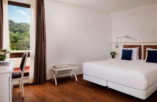 Sintra Hotel | NH Sintra Centro
