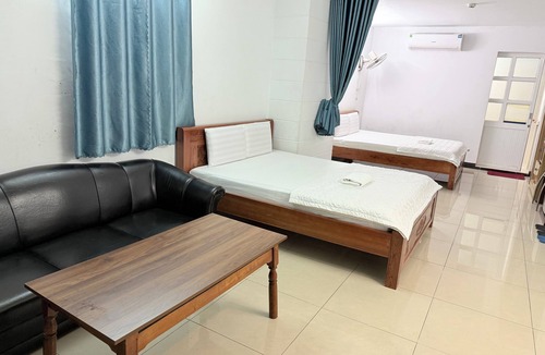 Tan Phu District Hotel | Nhu Y Hotel