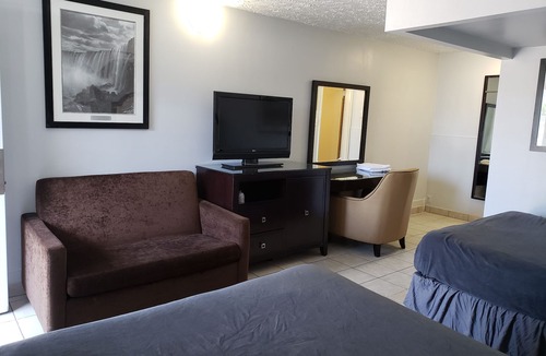 Niagara Falls Hotel | Niagara Falls Courtside Inn