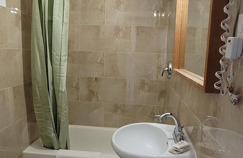 Niagara Falls Hotel | Niagara Inn