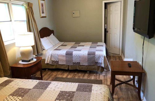 Niagara Falls Hotel | Niagara Inn & Suites