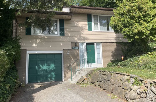 Niagara Falls House | Niagara Riverview Vacation Rental - Closest to Falls- Free Breakfast