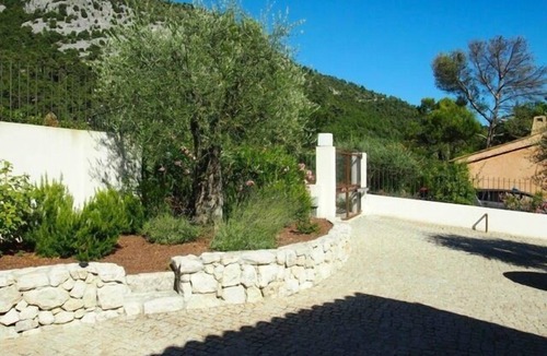 Tourrette-Levens Villa | Nice 10km Villa with Spa Pool