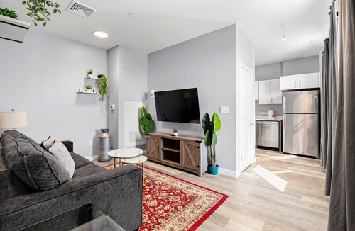 Everett Apartment | Nice 1BR Near Encore Boston 9n44