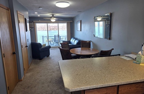 Wabasha Condo | Nice 2-bedroom waterfront condo with boat slip in charming Wabasha, MN.