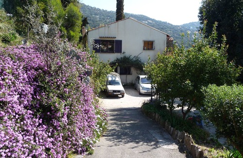 Le Rayol Apartment | Nice 3-star apartment with sea view French Riviera