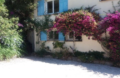 Le Rayol Apartment | Nice 3-star apartment with sea view French Riviera