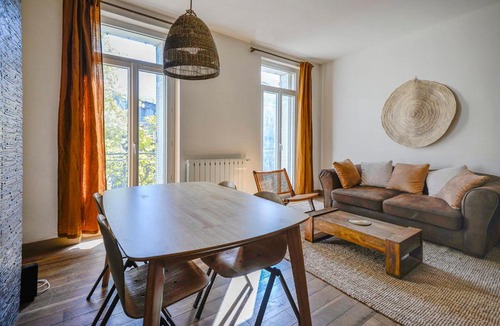 Les Grands Carmes Apartment | Nice 60m with balcony in Marseille