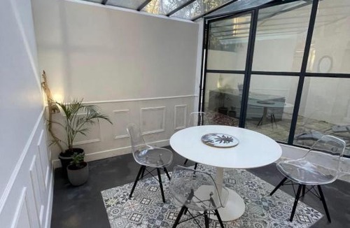 Grand Parc-Paul Doumer Apartment | Nice 70m with nice yard and patio in Bordeaux