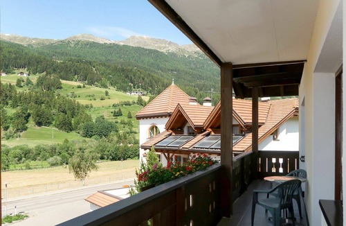 St. Valentin auf der Haide Apartment | Nice apartment for 6 guests with WIFI, TV, balcony and pets allowed