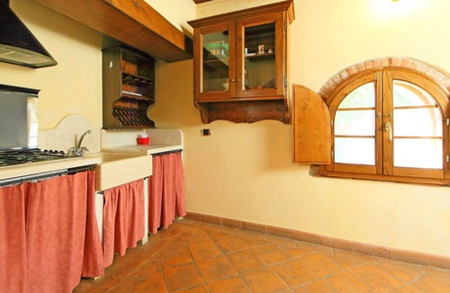 Serre di Rapolano Villa | Nice apartment in villa for 2 people with pool, A/C, WIFI, TV and parking