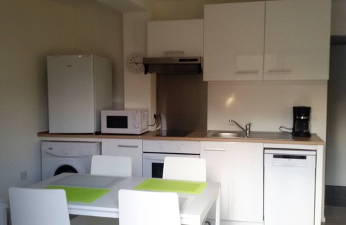 Boulouris-sur-Mer Apartment | Nice air-conditioned 3rooms 3*in ground floor, private terrace , swimming pool