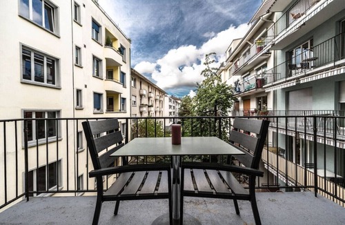 Seefeld Apartment | Nice and big 1 BR flat city center/near lake (D8)