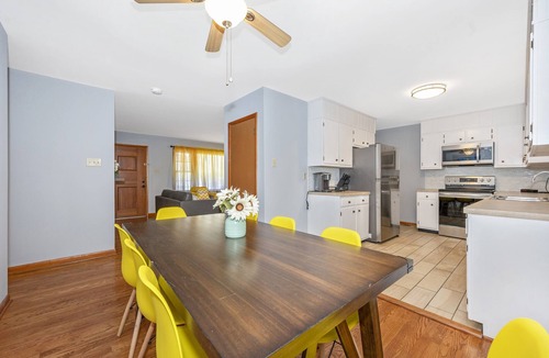 Hagerstown House | Nice and modern decor, 4BR 3BA, remodeled