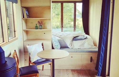 Pietrain Other | Nice and Slow : Eco-responsible tiny house