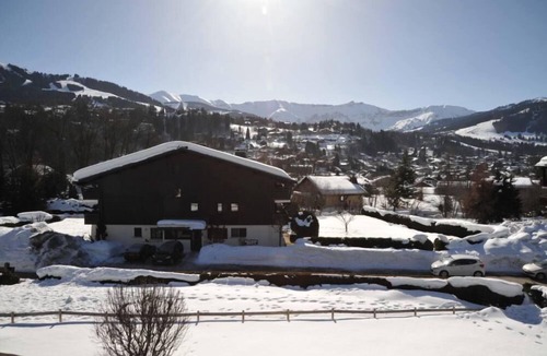 Megeve Apartment | Nice and sunny 2 rooms apartment with unrestricted view