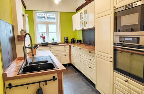 Schwalenberg Apartment | Nice apartment for 4 guests with WIFI, TV, pets allowed and panoramic view