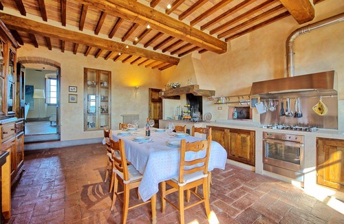 Colle di Val d'Elsa Apartment | Nice apartment for 6 guests with WIFI, TV, terrace and panoramic view, close to San Gimignano