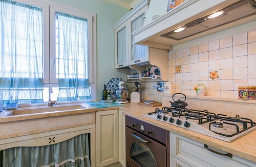 Rosignano Solvay Apartment | Nice apartment for 4 guests with A/C, WIFI, TV and patio